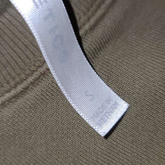 Fabletics pull-over - Picture 4 of 4